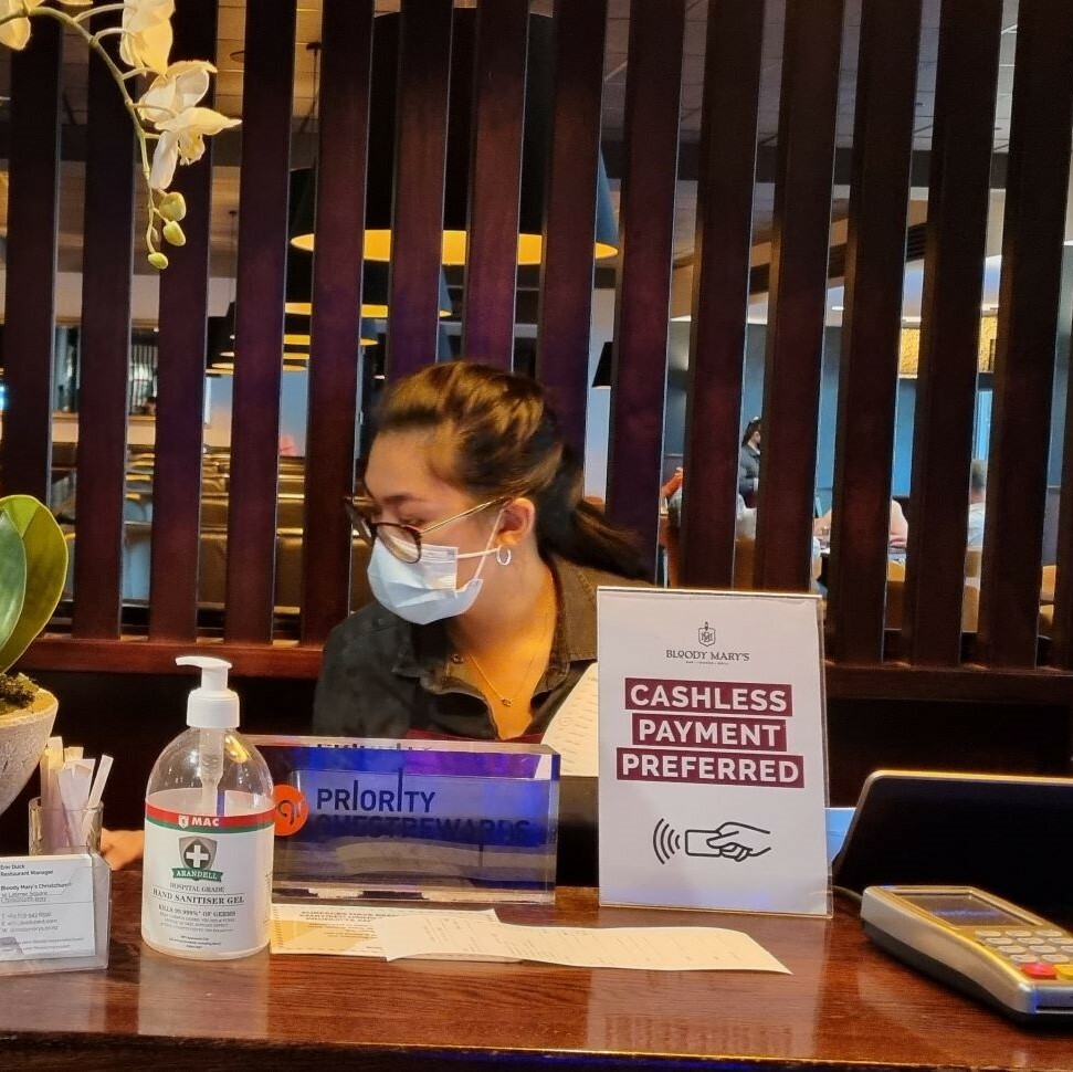 Hand Sanitising Gel -150 - Image 3